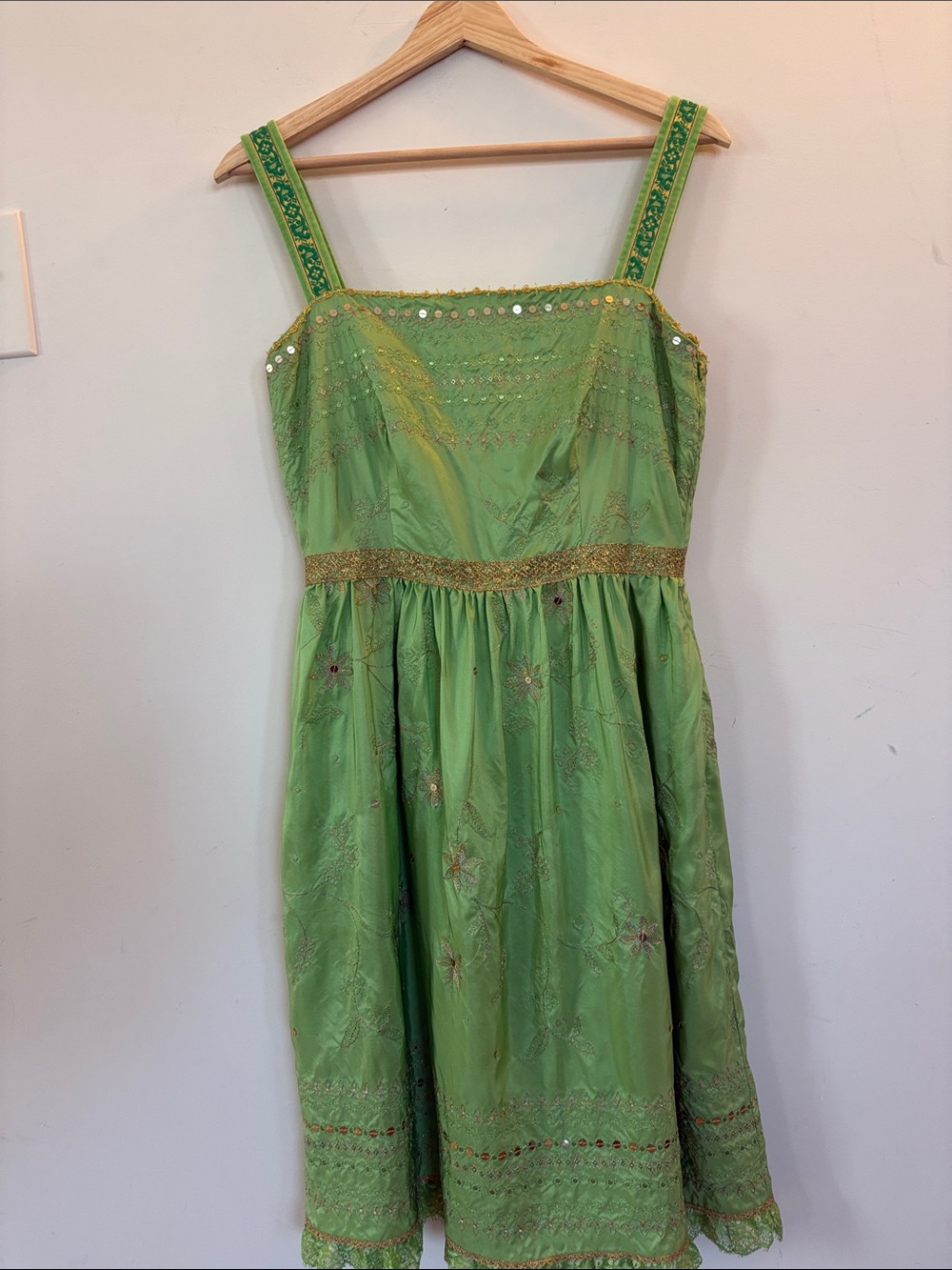 Vintage Green Embroidered Silk Dress with Gold Trim